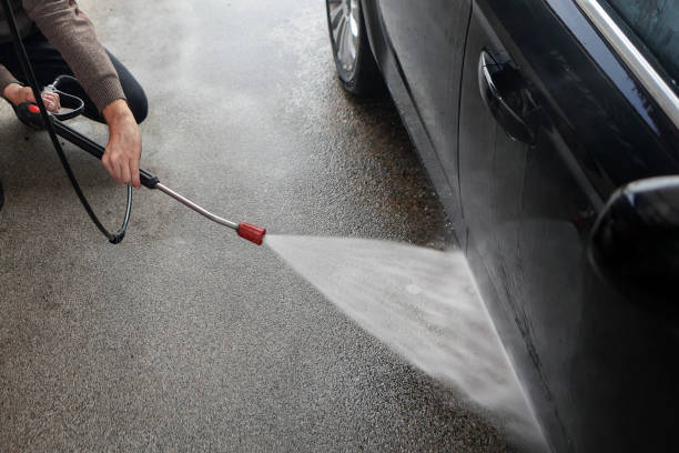 Best Deck Pressure Washing  in Refugio, TX